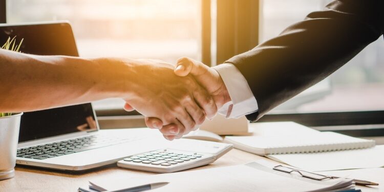 Business Broker Facilitates Seamless Transactions